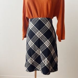 NWT TALBOTS Wool Blend Plaid Black and White Knee Length A-Line Skirt Womens 8